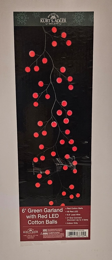 6´GRN GRLND W/48L RED LED+RED BALLS