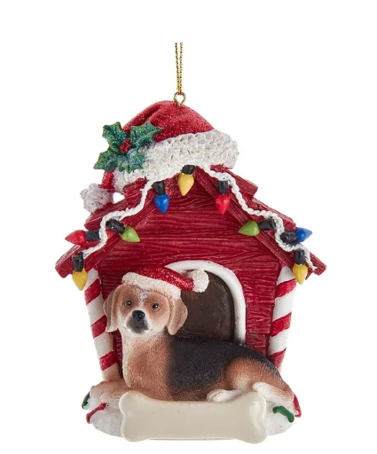 4´´RESIN BEAGLE W/ DOGHOUSE ORN